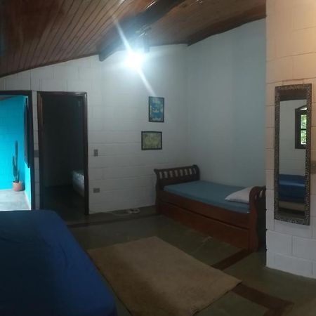 ウバトゥバ Casa Azul Itagua 5 Dorms - Wi-Fiヴィラ エクステリア 写真